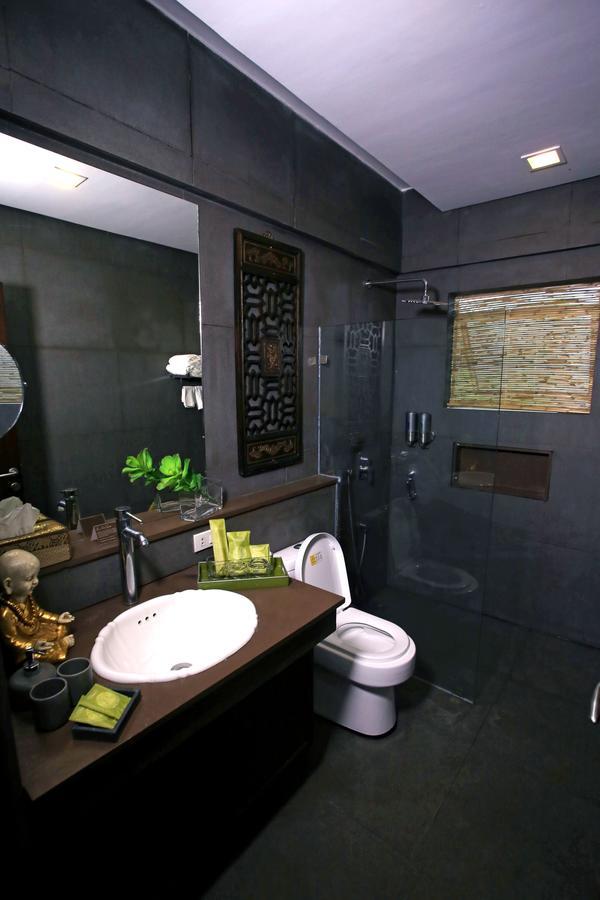 The Oriental Luxury Suites Alfonso Room photo