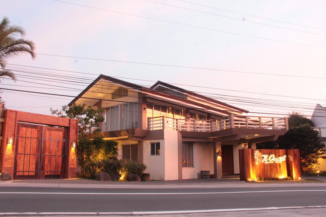 The Oriental Luxury Suites Alfonso Exterior photo