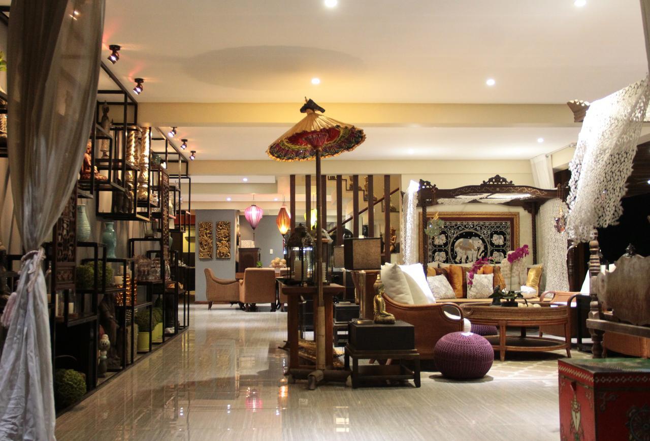 The Oriental Luxury Suites Alfonso Exterior photo